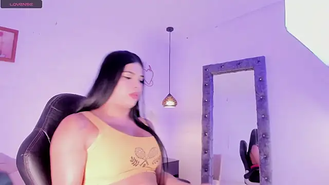 sarajhonson dl online show from April 2026 05:24:01 PM