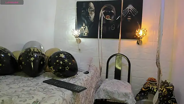 Snapshot of miss_lucero1 chatting on January 2025 01:18:01 AM miss lucero1 online show from January 2025 01:18:01 AM
