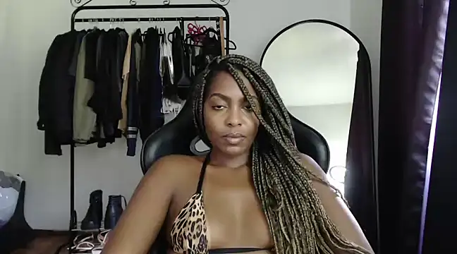 Snapshot of marisilva_br chatting on February 2025 07:19:02 PM marisilva br online show from February 2025 07:19:02 PM