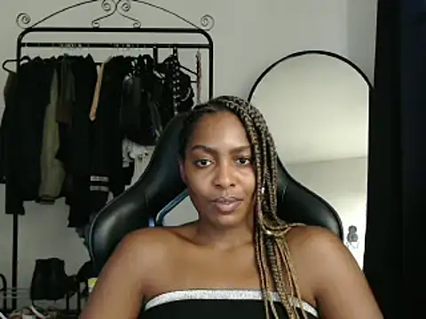 Snapshot of marisilva_br chatting on March 2025 07:22:01 PM marisilva br online show from March 2025 07:22:01 PM