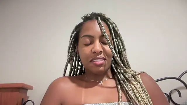 Snapshot of marisilva_br chatting on October 2025 01:24:02 AM marisilva br online show from October 2025 01:24:02 AM