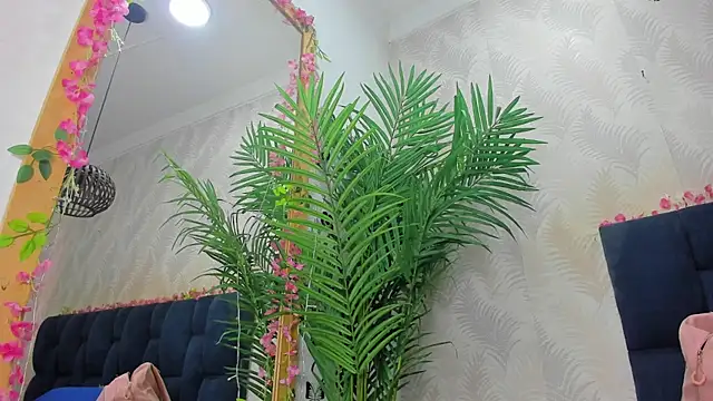 Ammy Connor1 online show from April 2026 08:20:01 PM