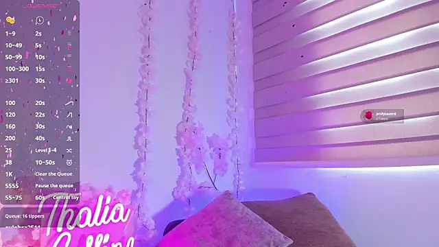 thaliacollins online show from March 2025 05:12:02 PM