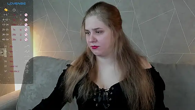 Megan Violer online show from January 2025 03:37:01 PM