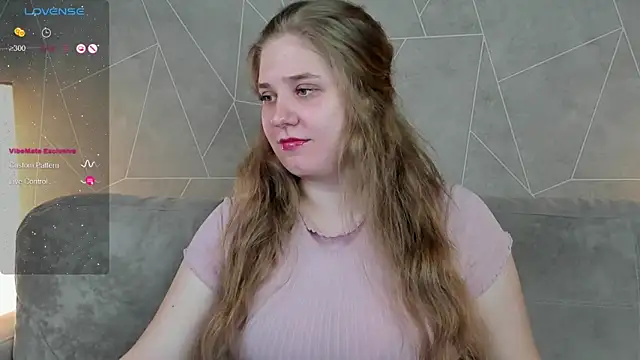 Megan Violer online show from February 2025 03:49:01 PM