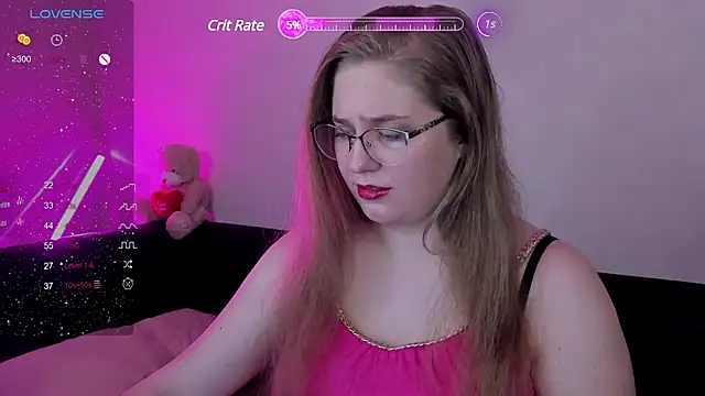 Megan Violer online show from February 2025 07:33:02 PM