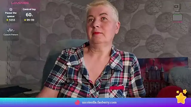 Snapshot of NicoleOlla chatting on May 2026 11:53:01 PM NicoleOlla online show from May 2026 11:53:01 PM