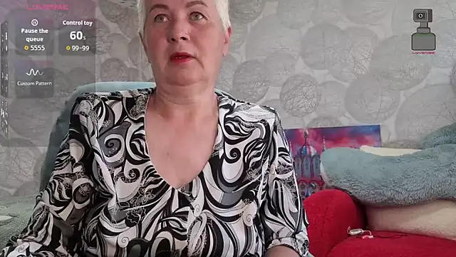 Snapshot of NicoleOlla chatting on May 2026 01:33:02 AM NicoleOlla online show from May 2026 01:33:02 AM