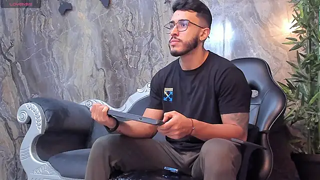 Liam Kleiin online show from March 2025 11:28:01 AM