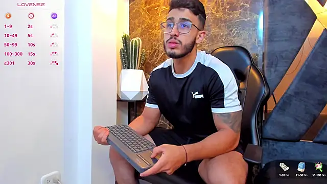 Liam Kleiin online show from September 2025 11:22:02 AM