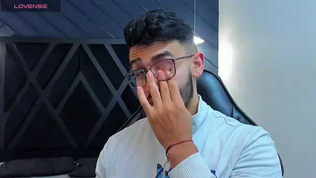 Liam Kleiin online show from October 2025 11:21:01 AM