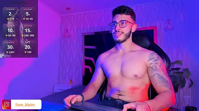Liam Kleiin online show from December 2025 11:37:01 AM
