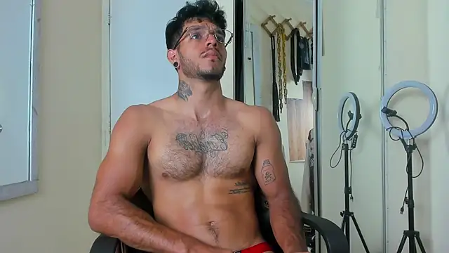 JuanBlade online show from March 2025 09:02:02 PM