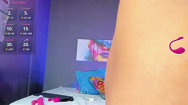 MadissonShakur online show from September 2025 05:14:01 PM