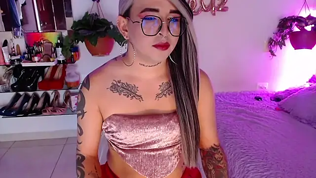 Laveneno ortiz07 online show from October 2025 11:58:02 PM