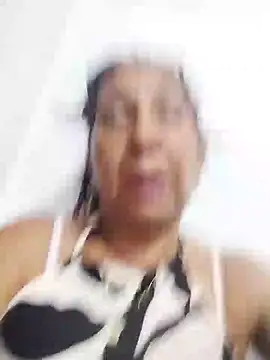 Snapshot of SWEET_LOVER01 chatting on December 2024 02:27:01 AM SWEET LOVER01 online show from December 2024 02:27:01 AM