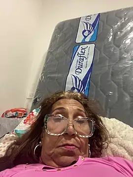 Snapshot of SWEET_LOVER01 chatting on April 2026 03:01:04 AM SWEET LOVER01 online show from April 2026 03:01:04 AM