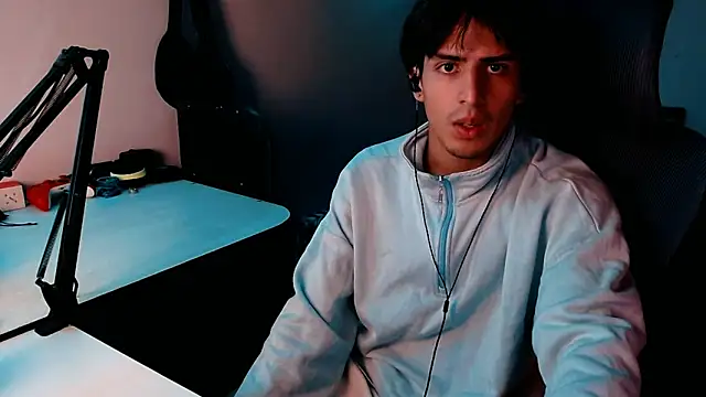 Thieves9 online show from January 2025 12:15:01 PM