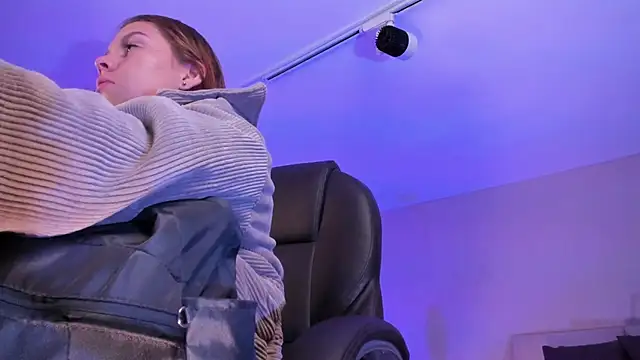 ArianaBaker online show from February 2025 12:44:01 PM