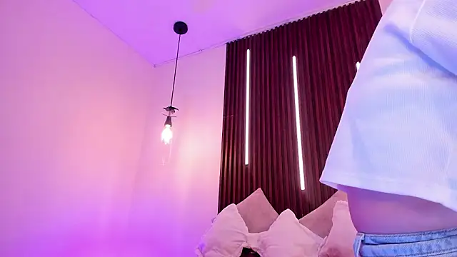 ArianaBaker online show from March 2026 02:20:02 PM