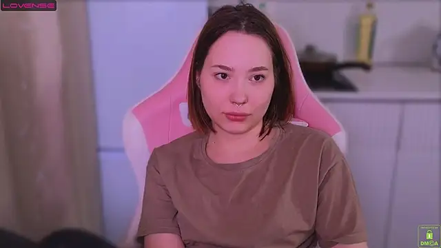 Airyhill online show from April 2026 08:09:02 PM