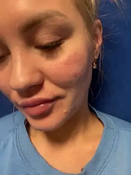 DreamGirl-777 online show from December 2024 08:25:02 PM