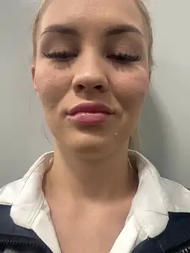 DreamGirl-777 online show from January 2025 04:09:01 AM