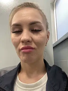 DreamGirl-777 online show from February 2025 04:35:02 AM