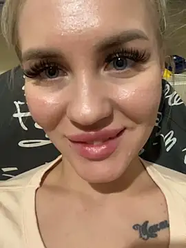 DreamGirl-777 online show from February 2025 03:06:01 PM