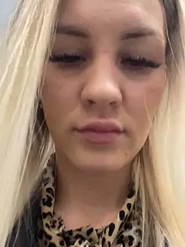 DreamGirl-777 online show from February 2025 04:08:02 AM