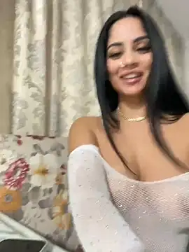 Snapshot of _adelle chatting on December 2024 12:38:02 PM adelle online show from December 2024 12:38:02 PM