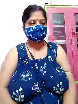 Snapshot of Kayra_34 chatting on January 2025 01:53:02 PM Kayra 34 online show from January 2025 01:53:02 PM