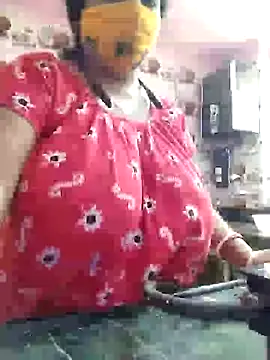 Snapshot of Kayra_34 chatting on January 2025 02:37:01 AM Kayra 34 online show from January 2025 02:37:01 AM