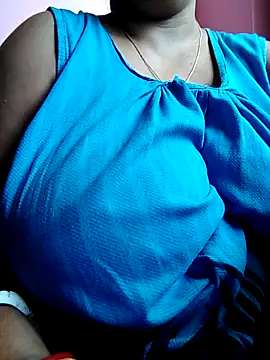 Snapshot of Kayra_34 chatting on September 2025 03:30:02 AM Kayra 34 online show from September 2025 03:30:02 AM