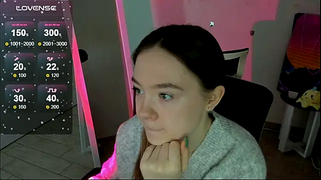 Florence meow online show from October 2025 08:38:01 AM