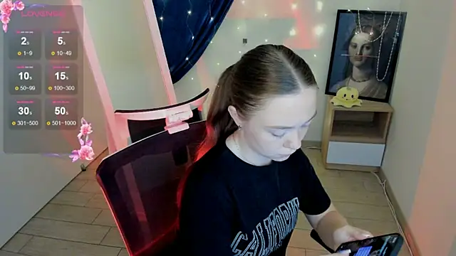 Florence meow online show from July 2026 06:53:02 AM
