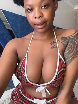 SexxyLunar online show from November 2025 07:49:01 AM