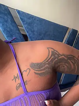 SexxyLunar online show from July 2026 05:48:01 AM