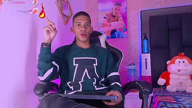 dilan alfonzo online show from February 2026 06:52:02 PM