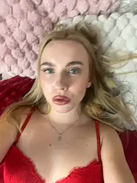 Nicole blonde0 online show from February 2025 09:57:01 PM