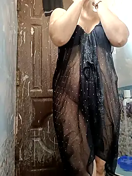 Snapshot of Ankita202 chatting on September 2025 06:25:02 AM Ankita202 online show from September 2025 06:25:02 AM