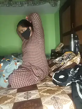 Nkumar173 online show from December 2024 04:42:01 PM