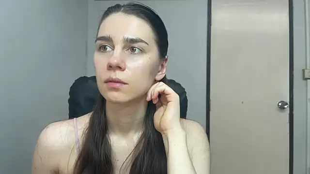 SassyJessi online show from June 2026 04:17:02 AM