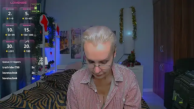 HelgaHimmell online show from December 2024 07:13:02 PM