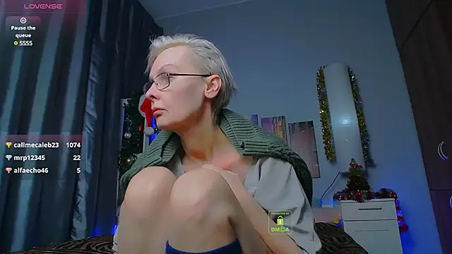 HelgaHimmell online show from January 2025 02:01:01 AM