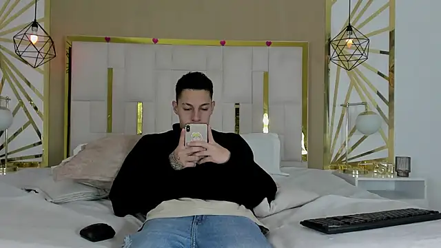 thiago19s online show from December 2025 07:09:01 PM