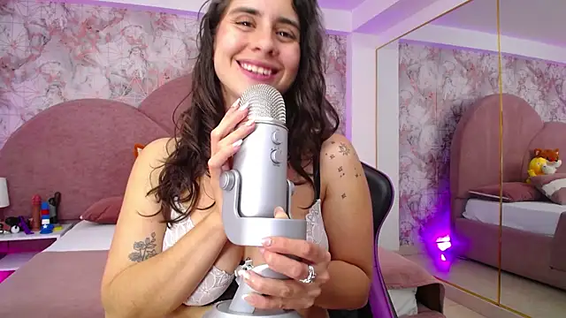 LexaDeRusso online show from March 2025 12:00:02 AM