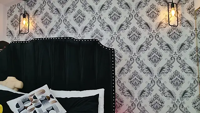 LexaDeRusso online show from October 2025 07:45:01 PM