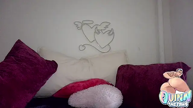 Snapshot of quinnmariexo chatting on November 2025 05:57:01 PM quinnmariexo online show from November 2025 05:57:01 PM