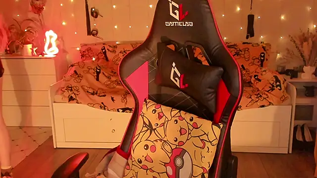 desperatehousewife   online show from November 2025 12:49:02 AM